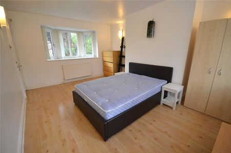 Blackburn Gardens, West Didsbury, Manchester, M20 3YH - Photo 3