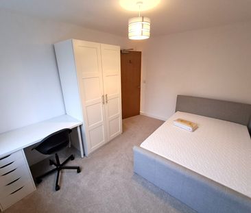 2 bedroom property to rent - Photo 4