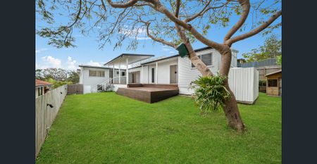 Single Level Home in Prime Location - Photo 5