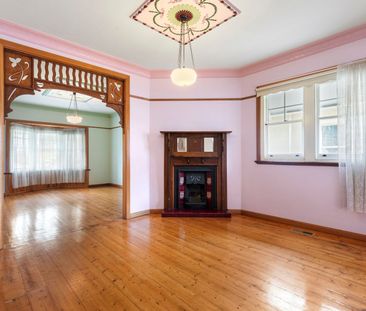 Period Charm Meets Modern Convenience - Photo 1