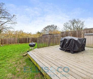 3 bedroom semi-detached house to rent - Photo 2