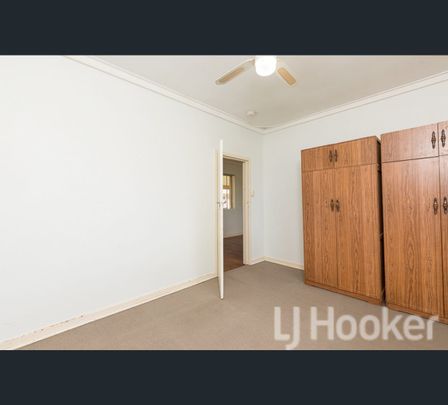 18 Allnutt Street, Mandurah, WA 6210 - Photo 1