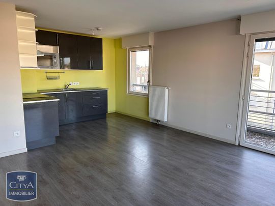 Location Appartement 3 pièces 62m² LA CHAPELLE D ARMENTIERES 59930 - Photo 1