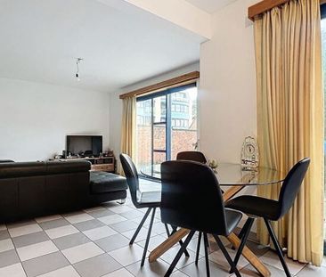 Appartement te huur in Moeskroen voor € 795 met 3 slaapkamers - Photo 1