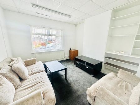 2 bedroom terraced house to rent - Photo 2