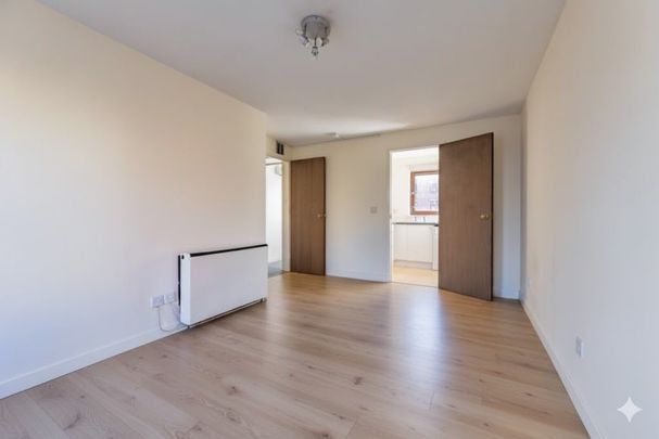 2 Bed Flat, Albion Gate, G1 - Photo 1