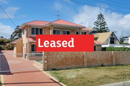 Coastal Living - SHORT TERM LEASE - Photo 2