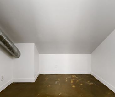 For Lease - 201 Carlaw Avenue Unit# 255, Toronto, Ontario - Photo 3