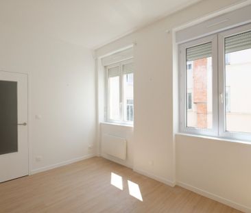 CENTRE-VILLE A LOUER - Photo 3