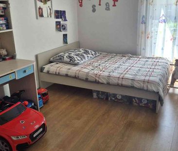3 Zimmer, 80 m², 1. Stock - Photo 4