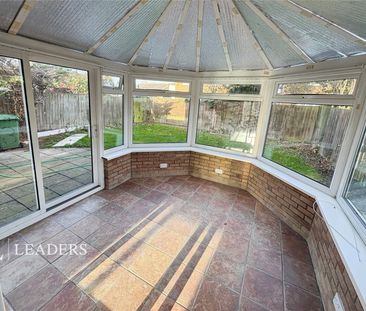 3 bedroom house to rent Kirbys Close, Over, Cambridge, Cambridgeshi... - Photo 6