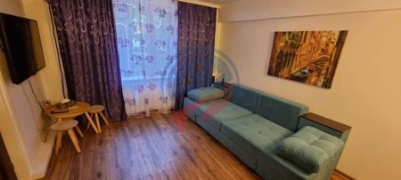 Garsoniera de inchiriat Craiova centru, 24 mp, mobilata, aer conditionat - Fotografie 5