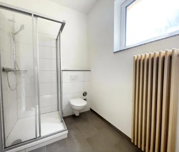 GROßZÜGIGE 2-ZIMMER WOHNUNG IN KREFELDER INNENSTADT ZU MIETEN! - Photo 3