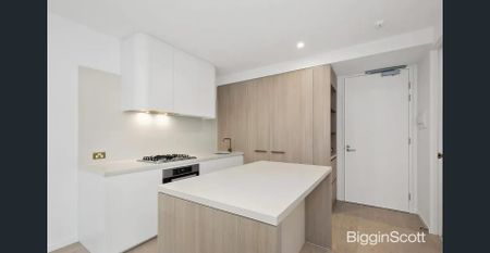 ONE-BEDROOM APARTMENT WITH CITY VIEWS IN SKY GARDEN - Photo 5