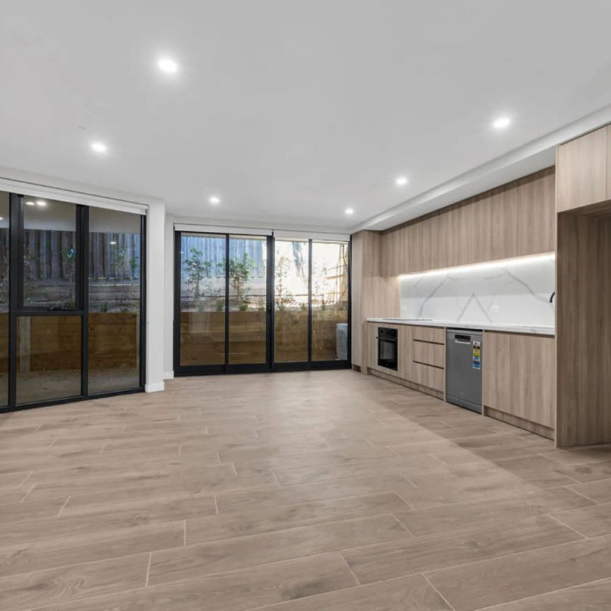 Brand New One-Bedroom plus Study Apartment in Glen Iris! - Photo 1