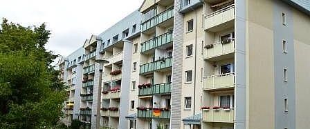 Einziehen und Wohlfühlen - stadtnahe 3RW mit Balkon und Dusche - Photo 1