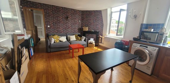 Location Appartement 2 pièces 43m² LILLE 59800 - Photo 2