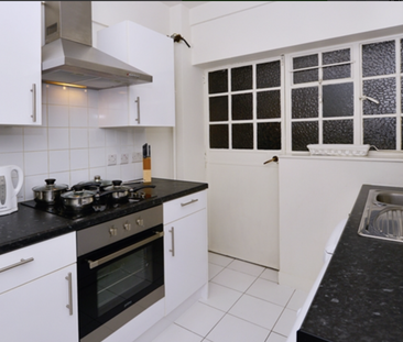 2 bedroom flat to rent - Photo 3