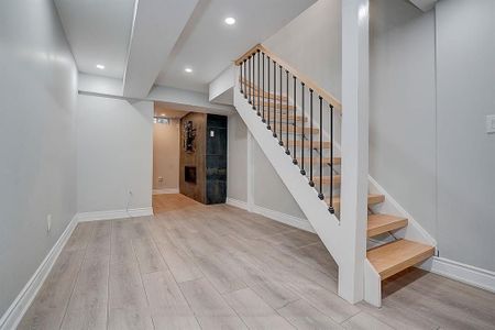 For Lease - 6922 Yarrow Avenue, Mississauga, Ontario - Photo 3