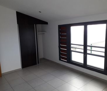 A louer, Maison / Villa, 115 m² - Photo 2