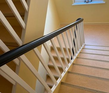 Zweizimmerwohnung möbliert mit Garten - Foto 1