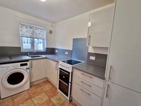 2 bedroom apartment to rent - Photo 4