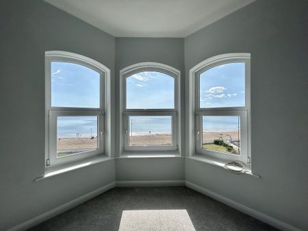 Park Terrace, Bognor Regis - Photo 2