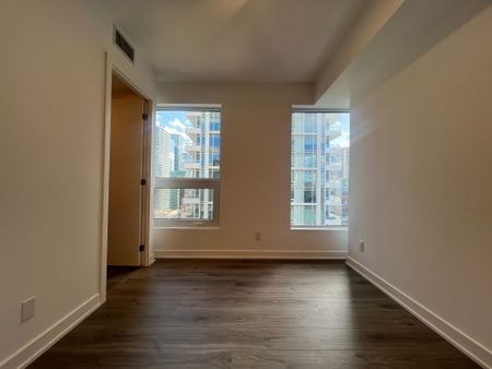 For Lease - 100 Queen Street Unit# 2311, Toronto, Ontario - Photo 5
