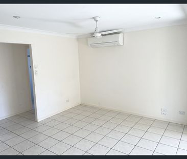 Spacious Family Home in Quiet Location - Photo 5