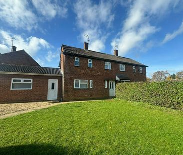 Semi-detached house to rent on - Photo 1