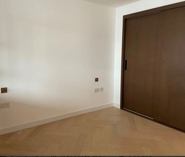 Studio Flat, Hampton Tower, E14 - Photo 4