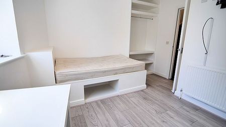 2 Bull Lane - Photo 2