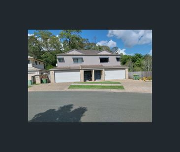 1/10 Chantrill Ave, Nerang, Qld 4211 - Photo 3