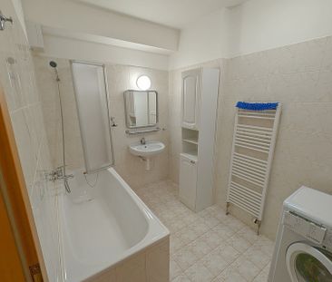 Pronájem bytu 1+1 56 m² - Photo 2