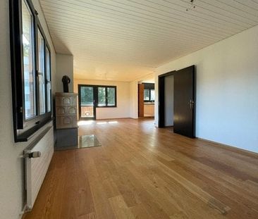 Grosszügige 4 1/2-Zimmerwohnung mit Balkon in Emmen - Foto 1
