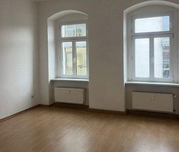 Charmante 2-Zimmerwohnung mit Traumblick und perfekter Raumaufteilung! - Photo 1