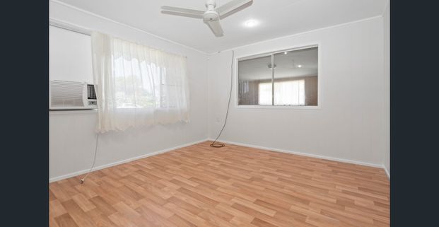 Home with Large Shed & Multiple Living Areas - Photo 1