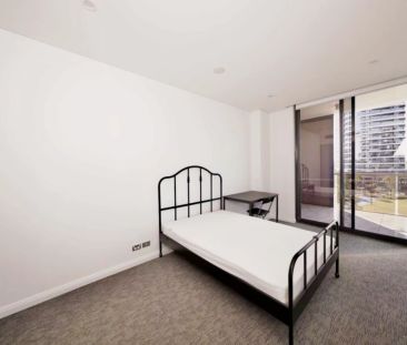 3 bed 2 baths - Photo 5