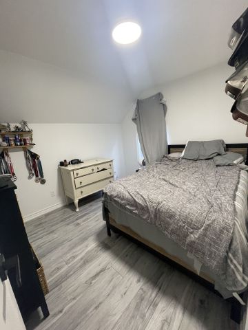 For Lease - 6 Stone Street, Springwater, Ontario - Photo 3