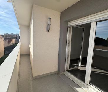 Location Appartement 1 pièce 30m² BORDEAUX 33000 - Photo 4
