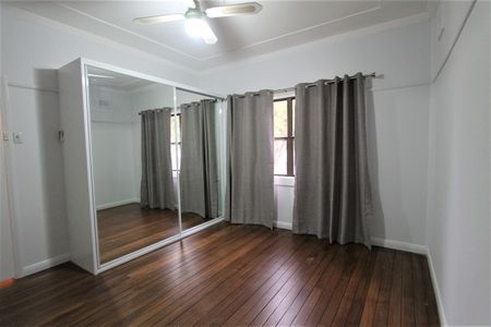 2 Bedroom Home with Sunroom, In A Great Position - Photo 3