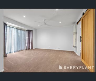 2/27 Ivan Av, Edithvale, Vic 3196 - Photo 1