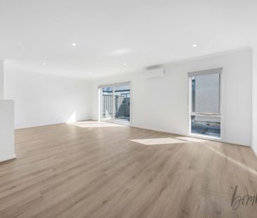 Brand New 3-Bedroom Home with Modern Comforts & Sustainable Features! - Photo 2