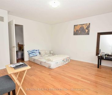 For Lease - 43 Sussexvale Drive, Brampton, Ontario - Photo 6