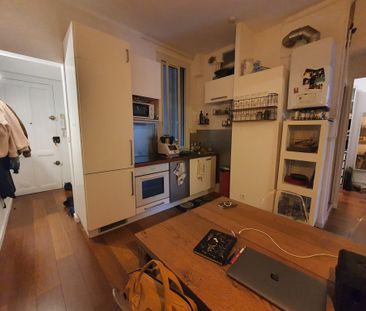 Location Appartement 2 pièces 49m² MARSEILLE 6ème - Photo 4