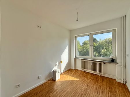 Großzügige + helle 3-Zimmer-Wohnung mit Balkon in guter Lage - Photo 5