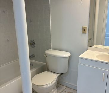 For Lease - 40 Caracas Road, Toronto, Ontario - Photo 1