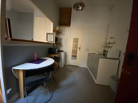 Location Appartement 1 pièce 26m² VALENCE 26000 - Photo 3