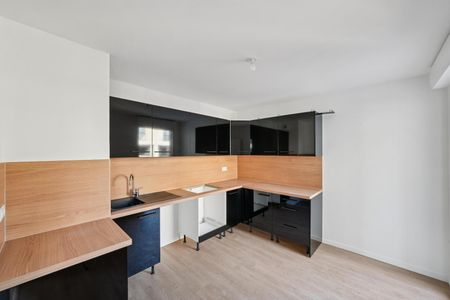 Location Appartement 5 pièces 160m² BORDEAUX 33100 - Photo 5