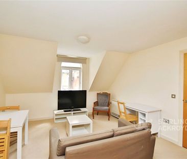 Chantry Place, Sydenham Road, Guildford, GU1 3SF - Photo 1